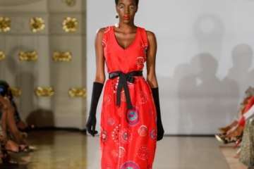 Roga abre la pasarela Colección Bridal con 22 diseños (Foto TA)